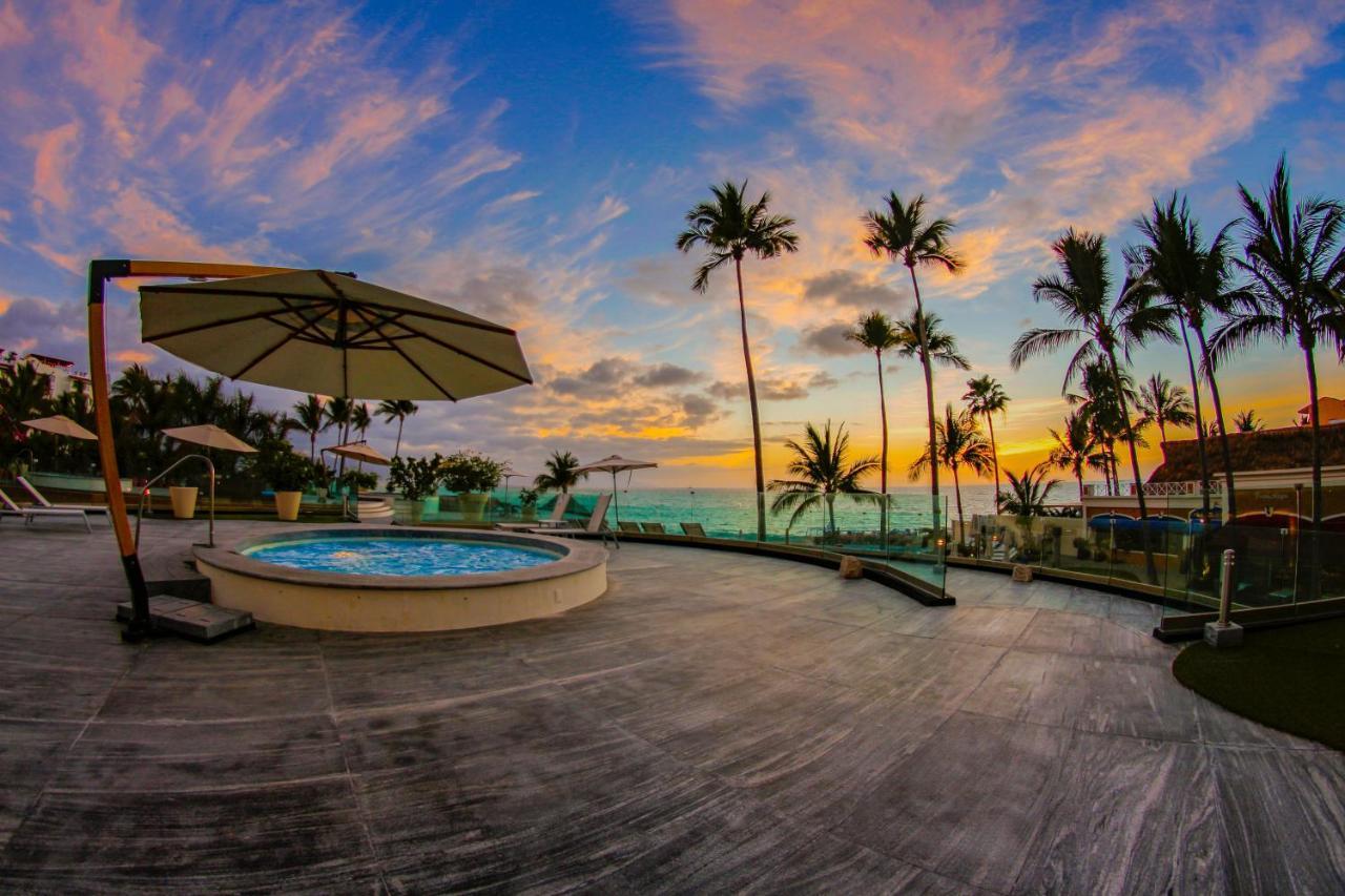 Sunset Plaza Station touristique 4*